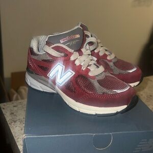 Red/burgundy new balance sneakers for ( little kids) size 11